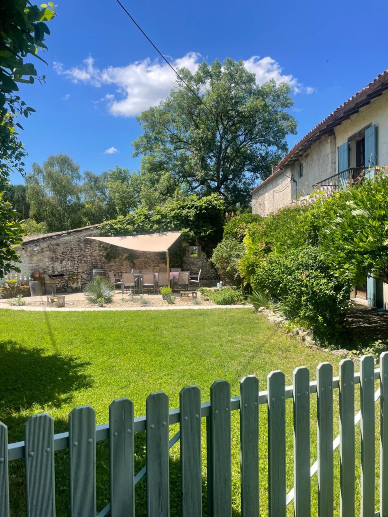 Les Galineaux Villa La Roquille Eksteriør bilde